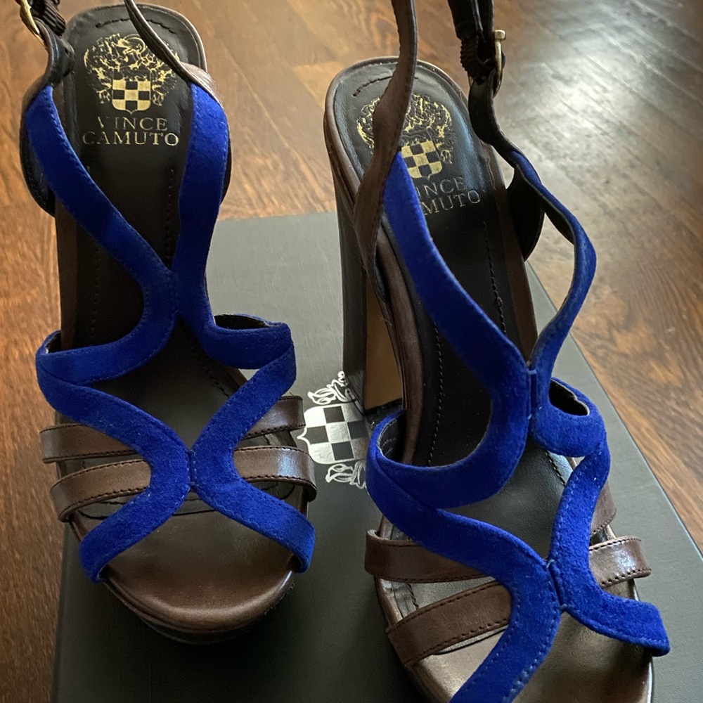 Versatile Vince Camuto Brown and Blue chunky heels.